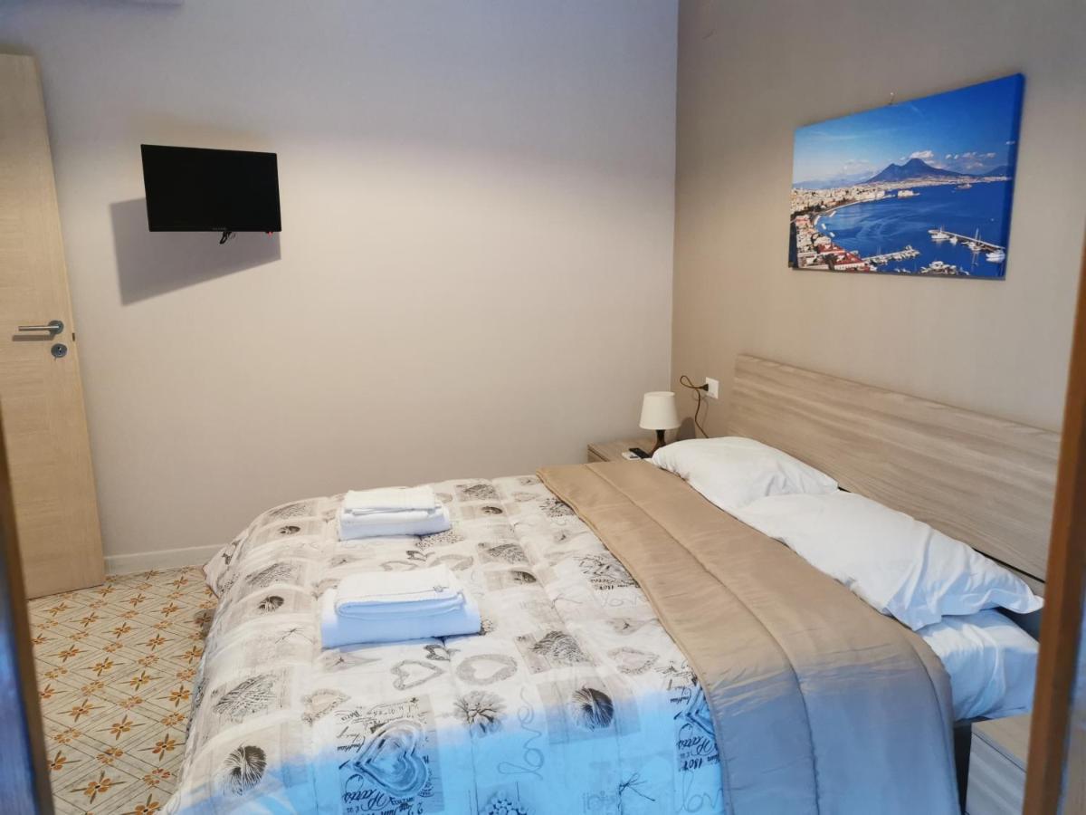 Sorrento'S Holidays Rooms Exteriör bild