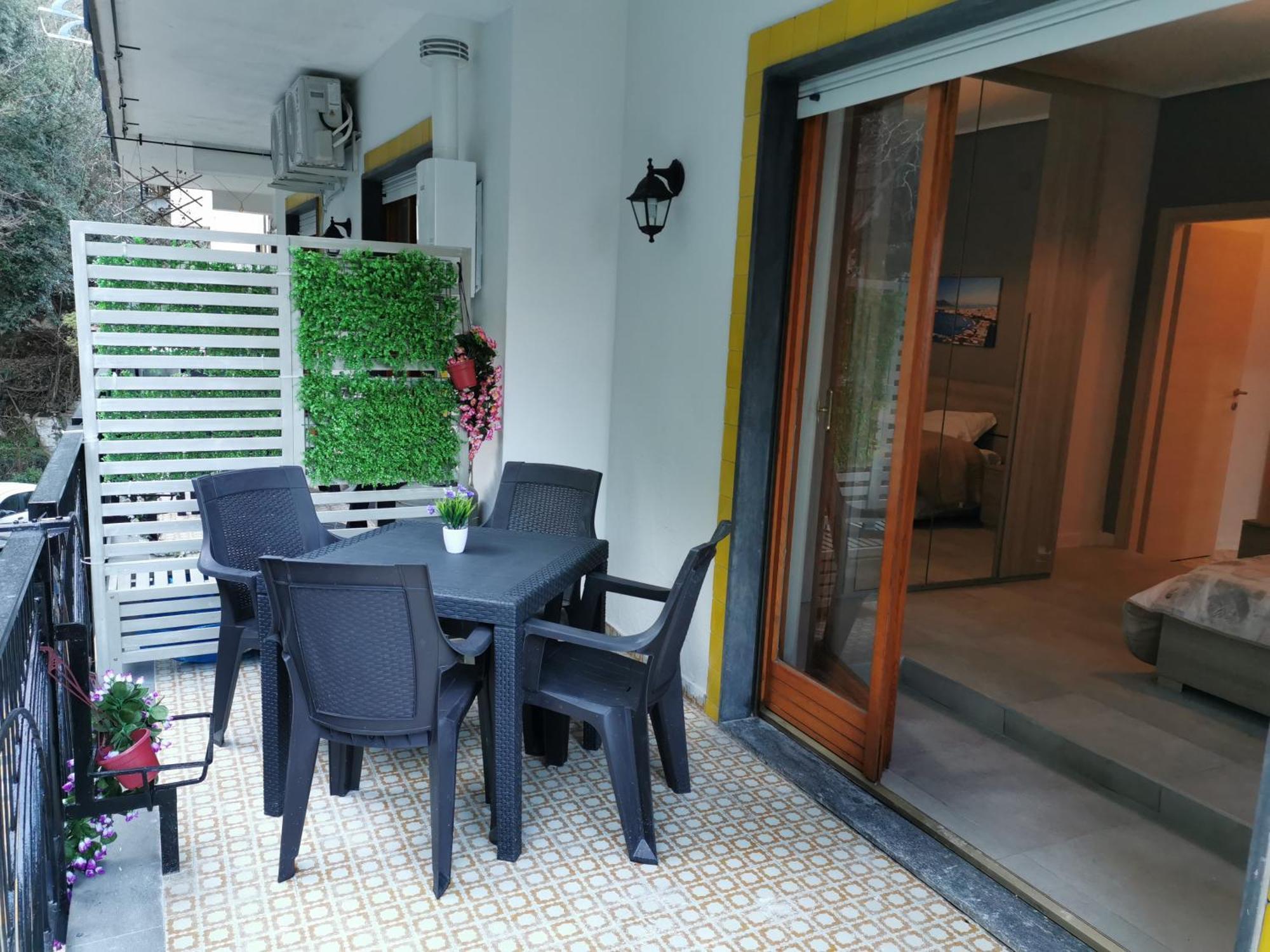 Sorrento'S Holidays Rooms Exteriör bild