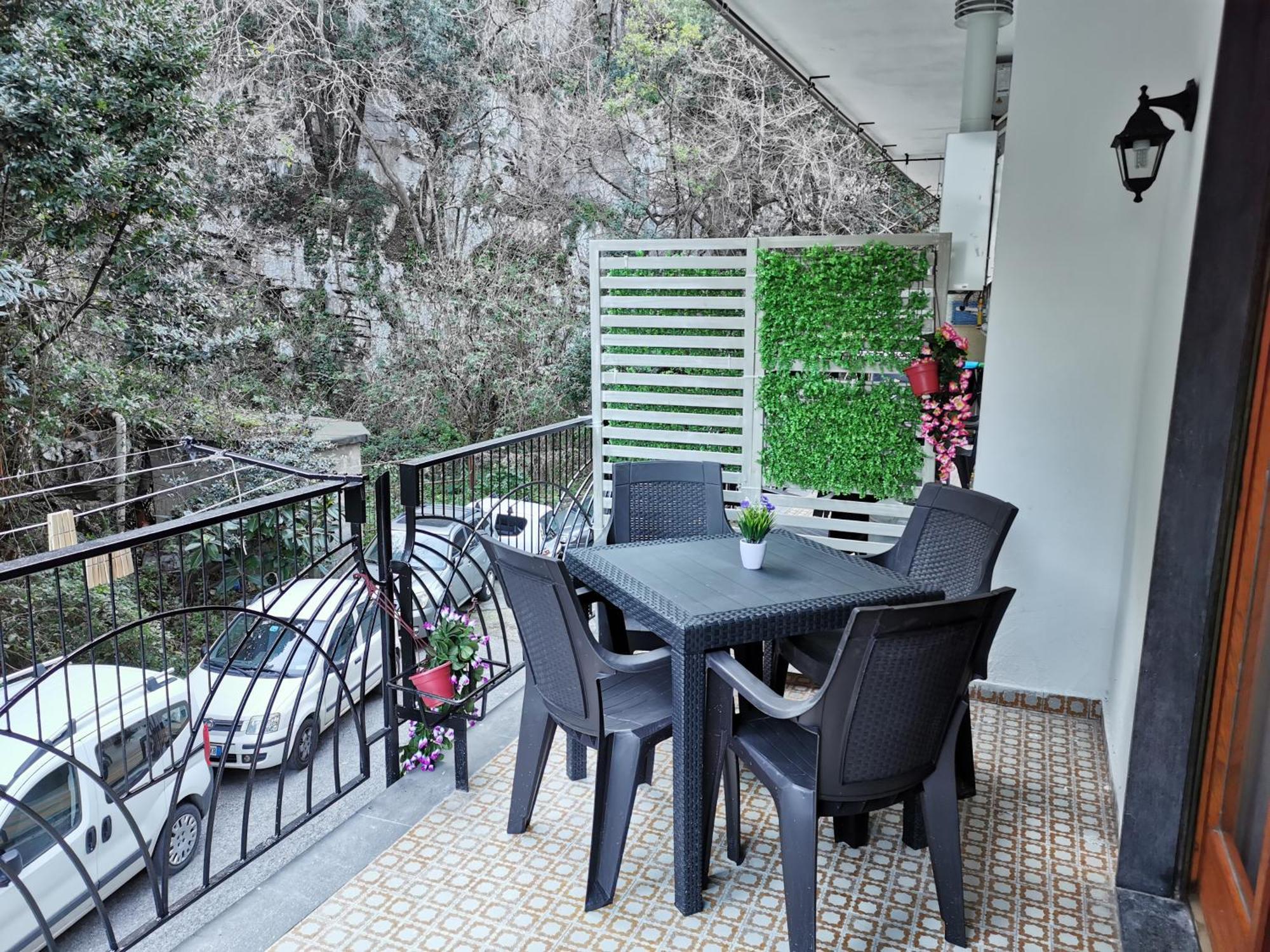 Sorrento'S Holidays Rooms Exteriör bild